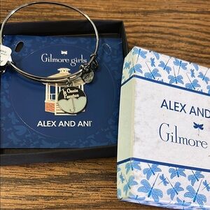 Alex and Ani Silver Gilmore Girls In Omnia Paratus Bracelet